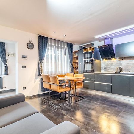 Log In Rooms Zagreb Luaran gambar