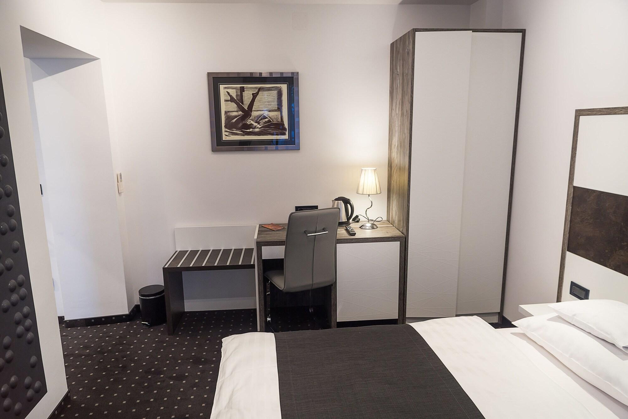 Log In Rooms Zagreb Luaran gambar