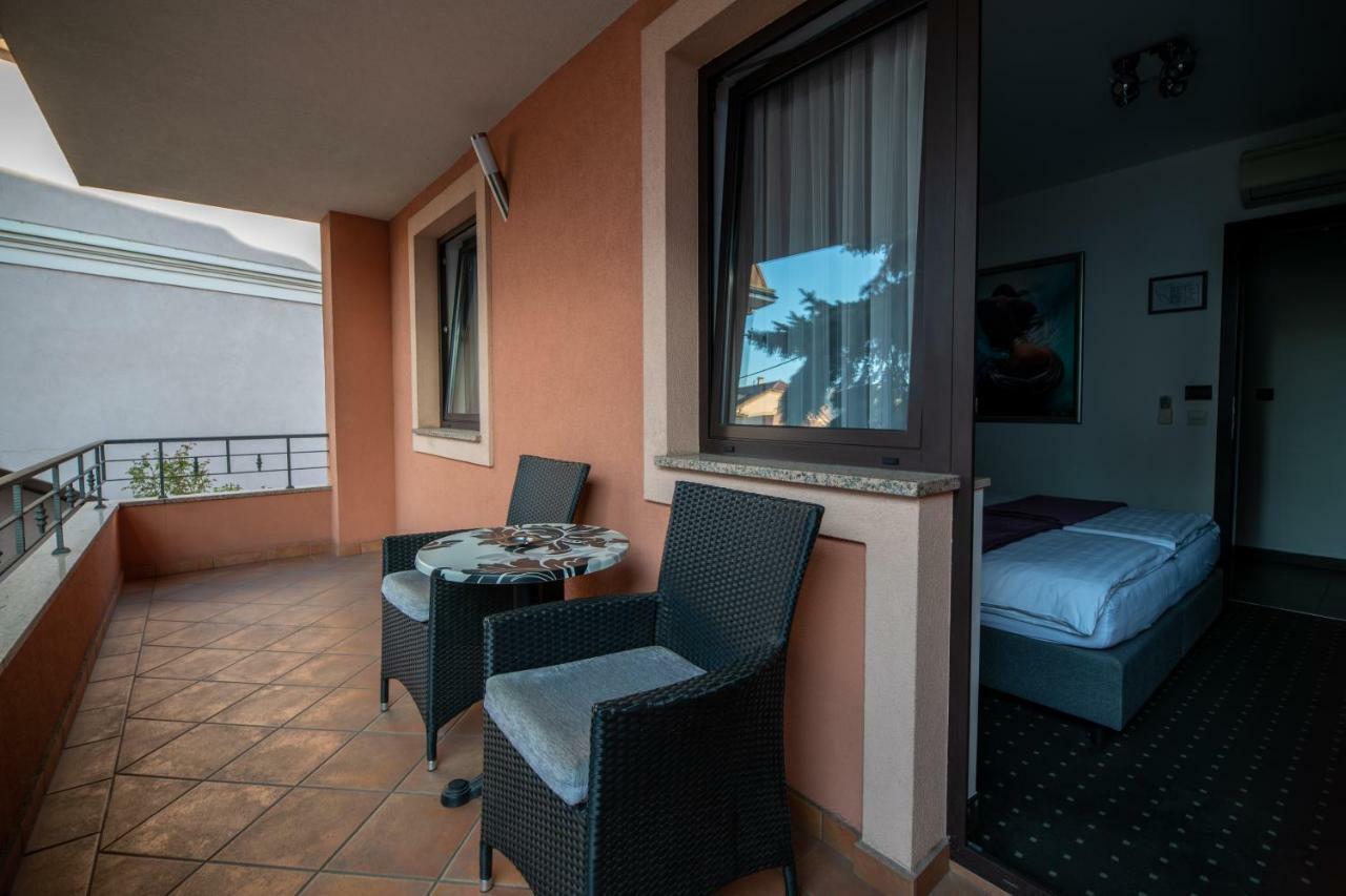 Log In Rooms Zagreb Luaran gambar