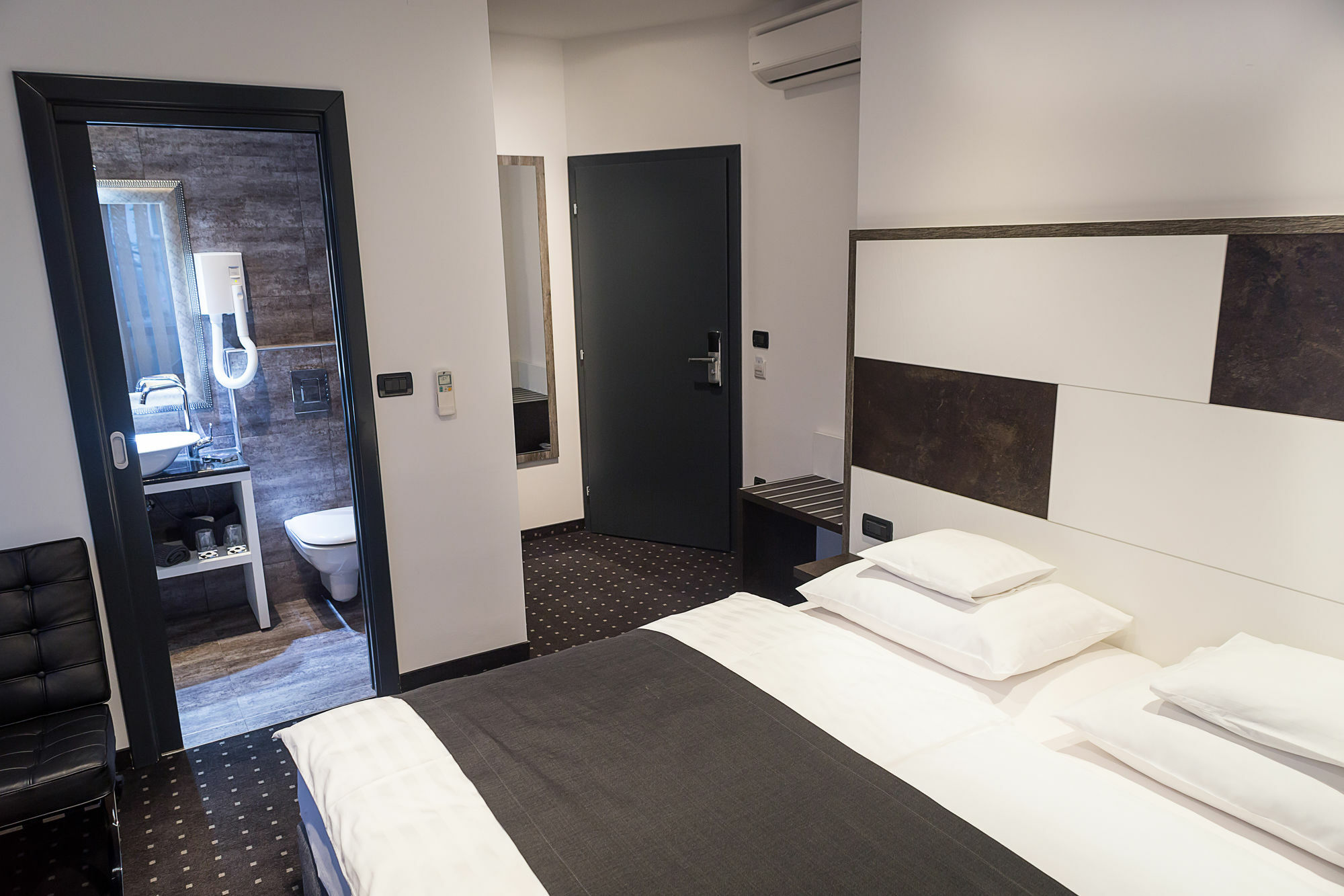 Log In Rooms Zagreb Luaran gambar